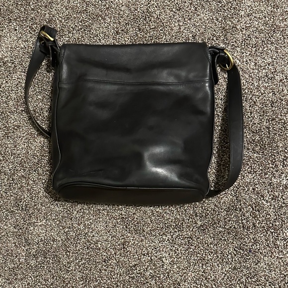 Vintage 1990’s Coach Whitney Black Leather Crossbody Bag made in the USA - Picture 2 of 7